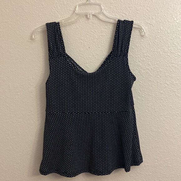 šCANDIESāCUTEāBLACKāANDĀ WHITEāTANK!!āBRANDāNEW! - Picture 6 of 6